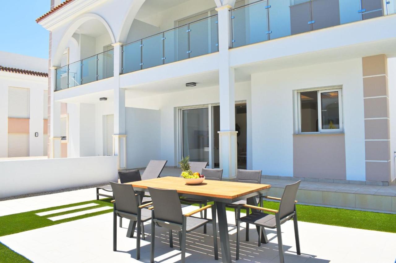 New Build Apartment On Beautiful Modern Complex Rojales Buitenkant foto
